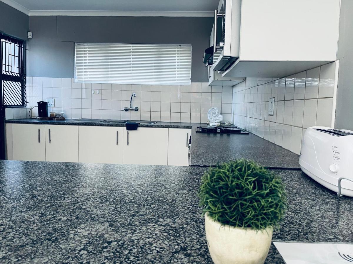 Apartament Otis Self Catering Walvis Bay Zewnętrze zdjęcie