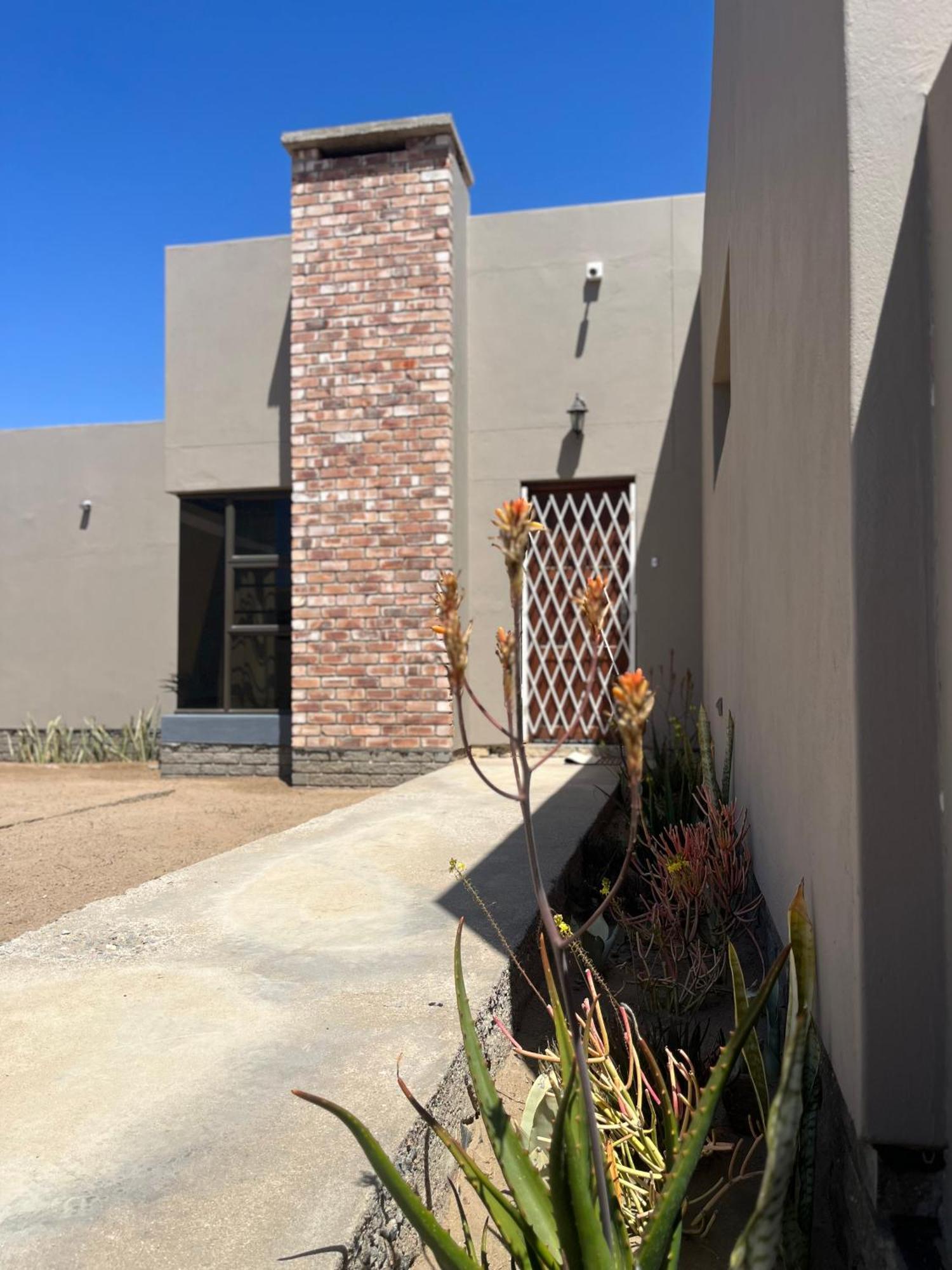 Apartament Otis Self Catering Walvis Bay Zewnętrze zdjęcie